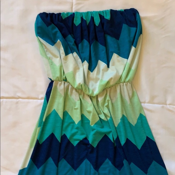 Vall  Maxi Dress - Picture 2 of 6